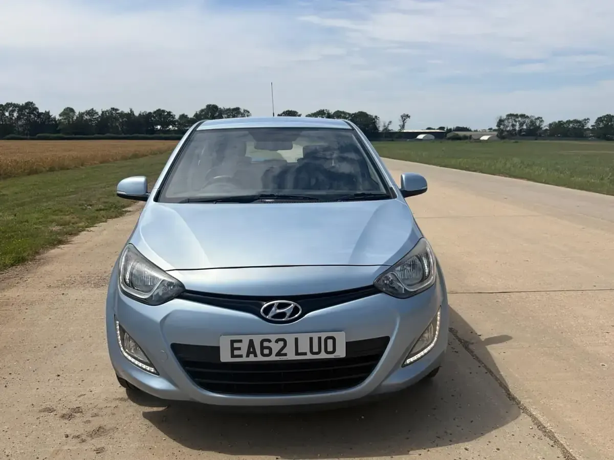 Used Hyundai i20 Style 2012 Blue Hatchback