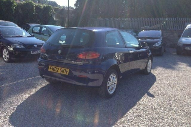 Used Alfa Romeo 147 120 HP (88 kW) 2002 Hatchback