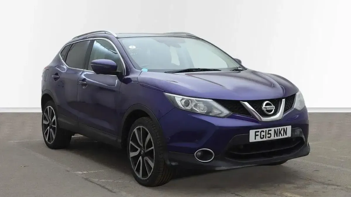 Used Nissan Qashqai S 163 HP (119 kW) 2015 Blue SUV