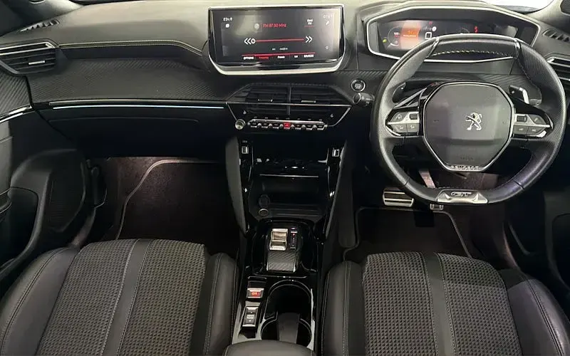 Used Peugeot 2008 GT 131 HP (96 kW) 2023 Black SUV