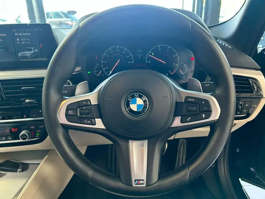 Used BMW 530 M Sport 261 HP (191 kW) 2019 Black Sedan
