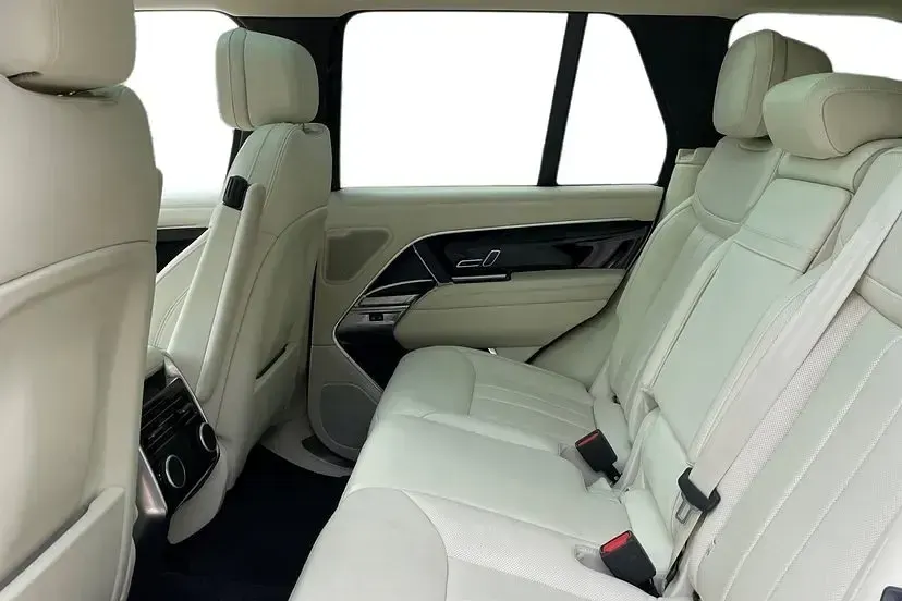 Used Land Rover Range Rover First Edition 350 HP (257 kW) 2022 Eiger grey SUV