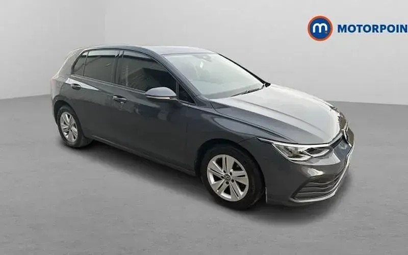 Used VW Golf VIII Life 150 HP (110 kW) 2024 Hatchback