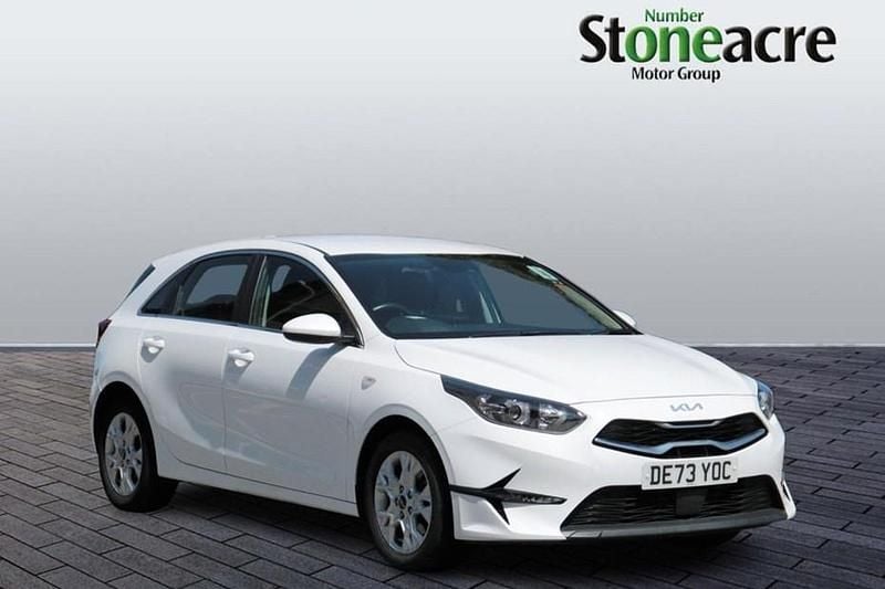 White Used 2023 Kia Ceed 2 Hatchback | £14,995 (Fair price) - Image 1/1