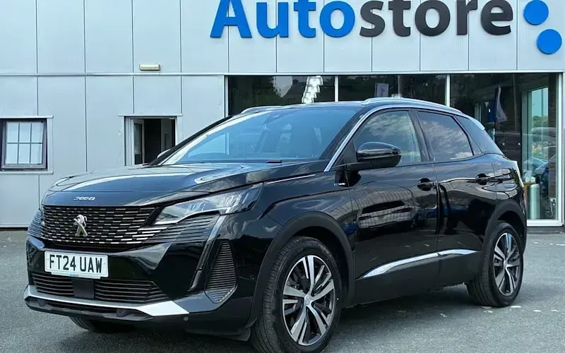 Used Peugeot 3008 Allure+ 179 HP (131 kW) 2023 SUV