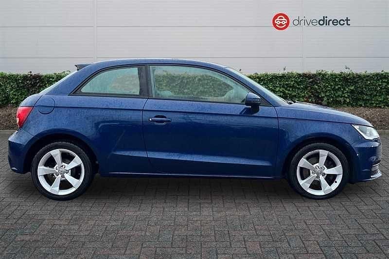 Used Audi A1 Sport 125 HP (91 kW) 2018 Blue Hatchback