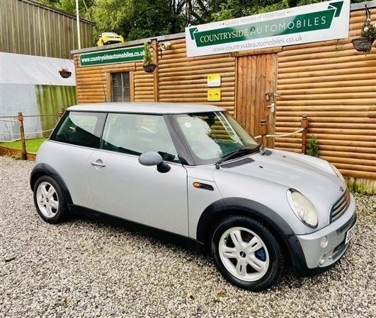 Silver Used 2006 Mini ONE Hatch Hatchback | £1,995 (Fair price) - Image 1/1