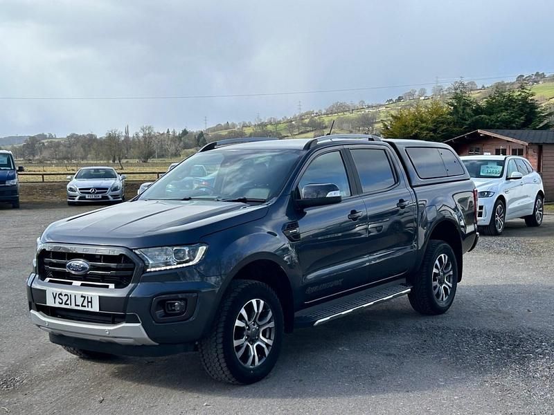Begagnad Ford Ranger Wildtrack 2021 Grå Pickup