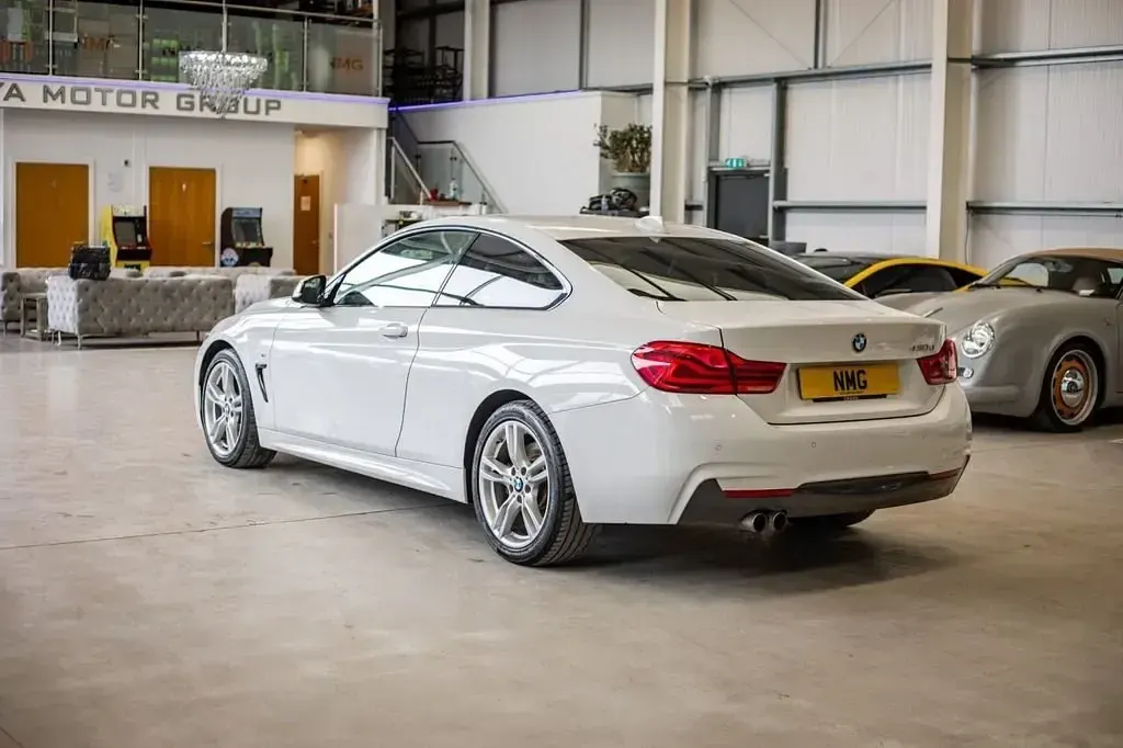 Usado BMW 430 M Sport 258 CV (189 kW) 2018 Blanco Coupe