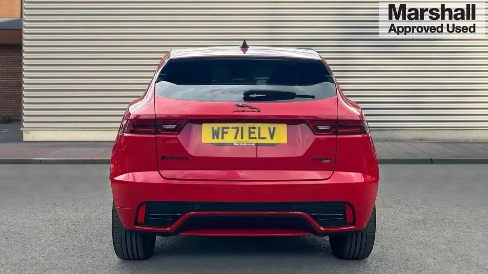 Używany Jaguar E-Pace R-Dynamic 204 KM (150 kW) 2021 Czerwony SUV