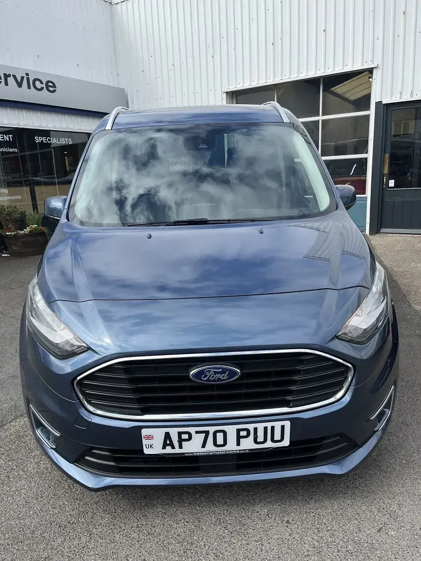 Used Ford Tourneo Connect Titanium 2020 Blue MPV