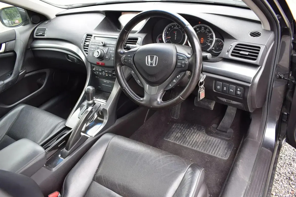 Used Honda Accord EX 156 HP (114 kW) 2012 Grey Sedan
