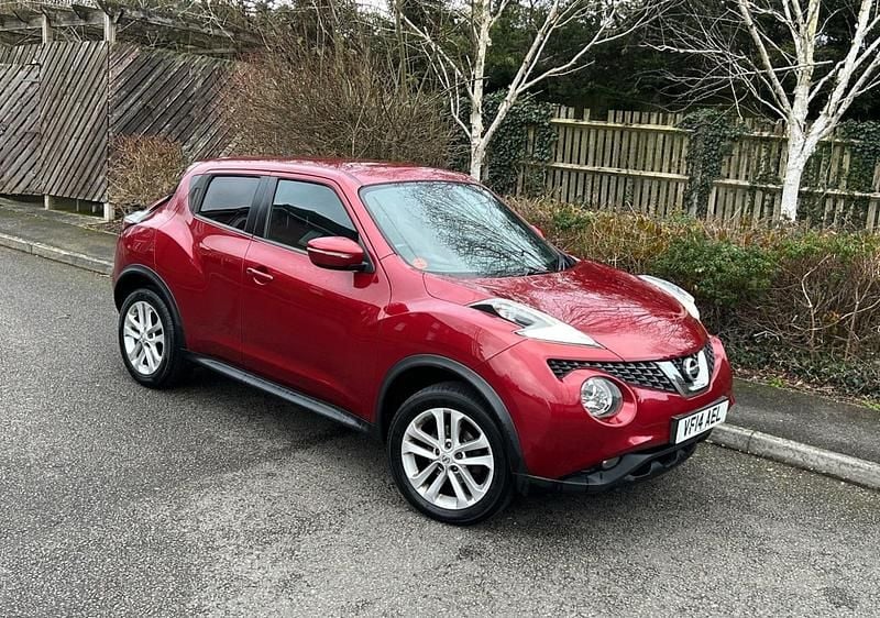 Used Nissan Juke Acenta Premium 110 HP (80 kW) 2014 Red SUV