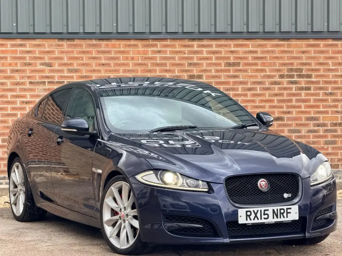 Used Jaguar XF Portfolio 271 HP (199 kW) 2015 Blue Sedan