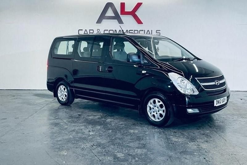 Black Used 2012 Hyundai I800 Style MPV | £6,995 (Super price) - Image 1/1