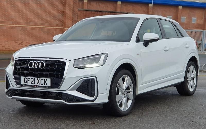 Used Audi Q2 S-Line 150 HP (110 kW) 2021 White SUV