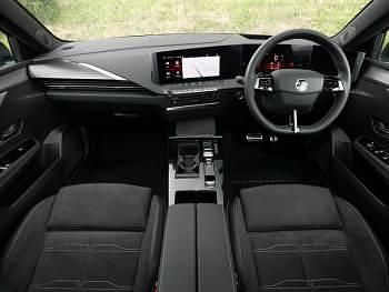 Image 3/4
