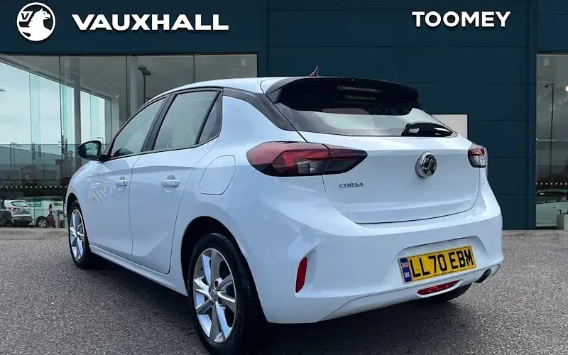 Used Vauxhall Corsa 75 HP (55 kW) 2020 White Hatchback
