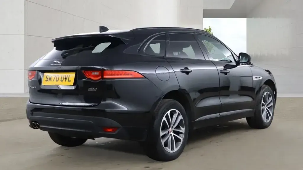 Used Jaguar F-Pace Chequered Flag 180 HP (132 kW) 2020 Black SUV