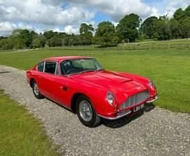 Used Aston Martin DB6 325 HP (239 kW) 1965 Red Coupe