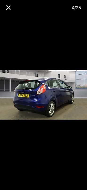 Used Ford Fiesta Zetec 75 HP (55 kW) 2014 Blue Hatchback