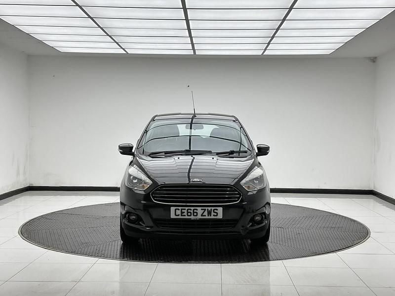 Used Ford Ka Plus Zetec 70 HP (51 kW) 2016 Black Hatchback