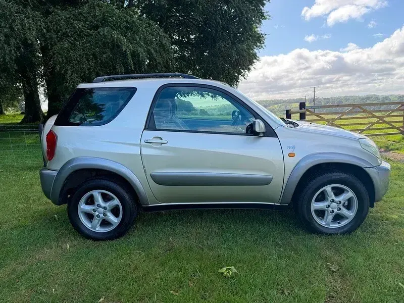 Used Toyota RAV4 2003 Beige SUV