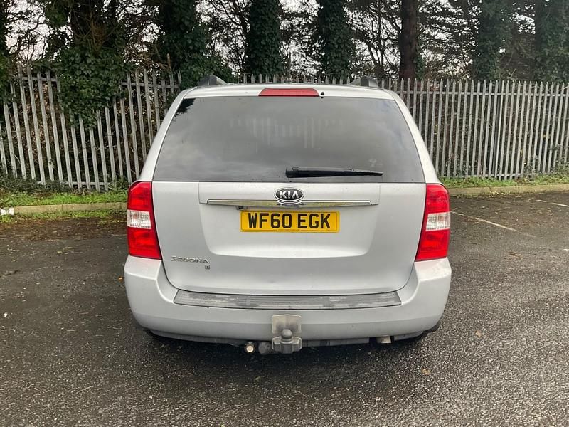 Used Kia Sedona 2010 Silver Van