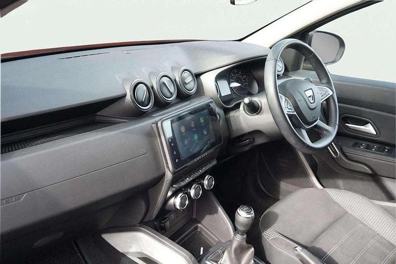 Used Dacia Duster Prestige 150 HP (110 kW) 2022 Orange SUV