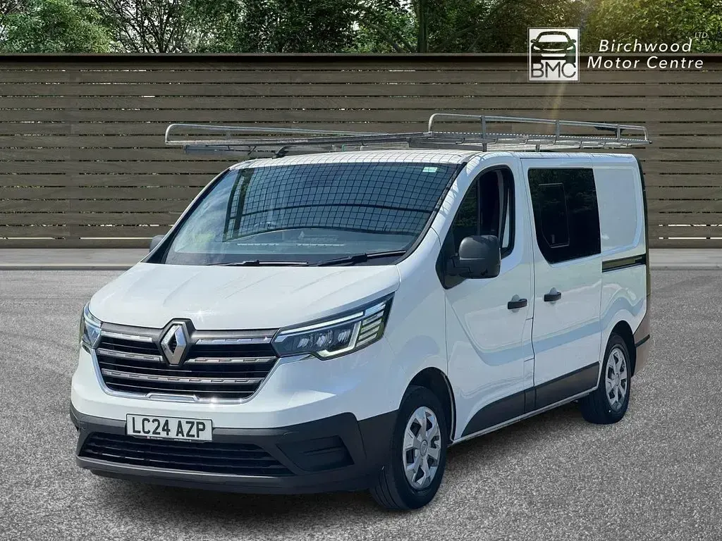 Used Renault Trafic 2024 White MPV