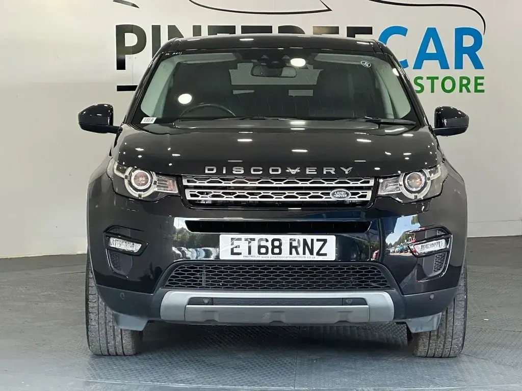 Used Land Rover Discovery 5 HSE 240 HP (176 kW) 2018 Black SUV