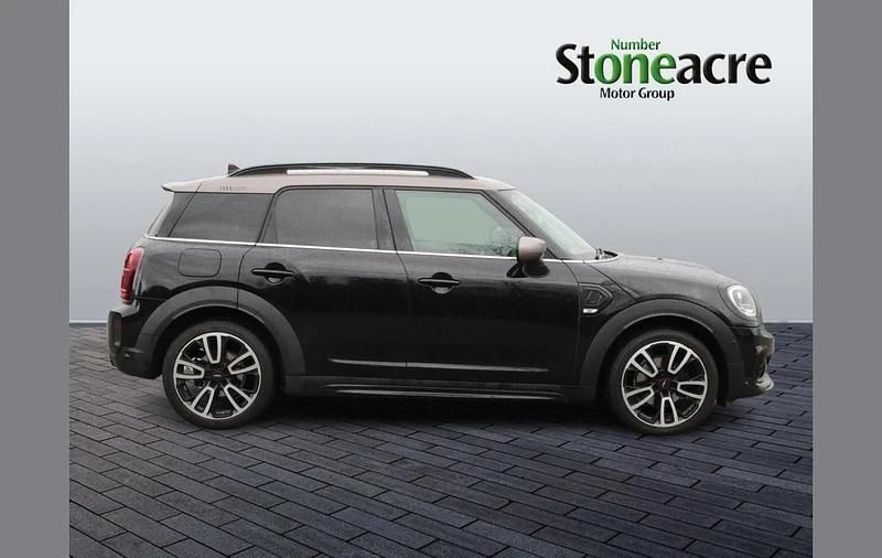 Used Mini Cooper Countryman 134 HP (98 kW) 2022 Black SUV