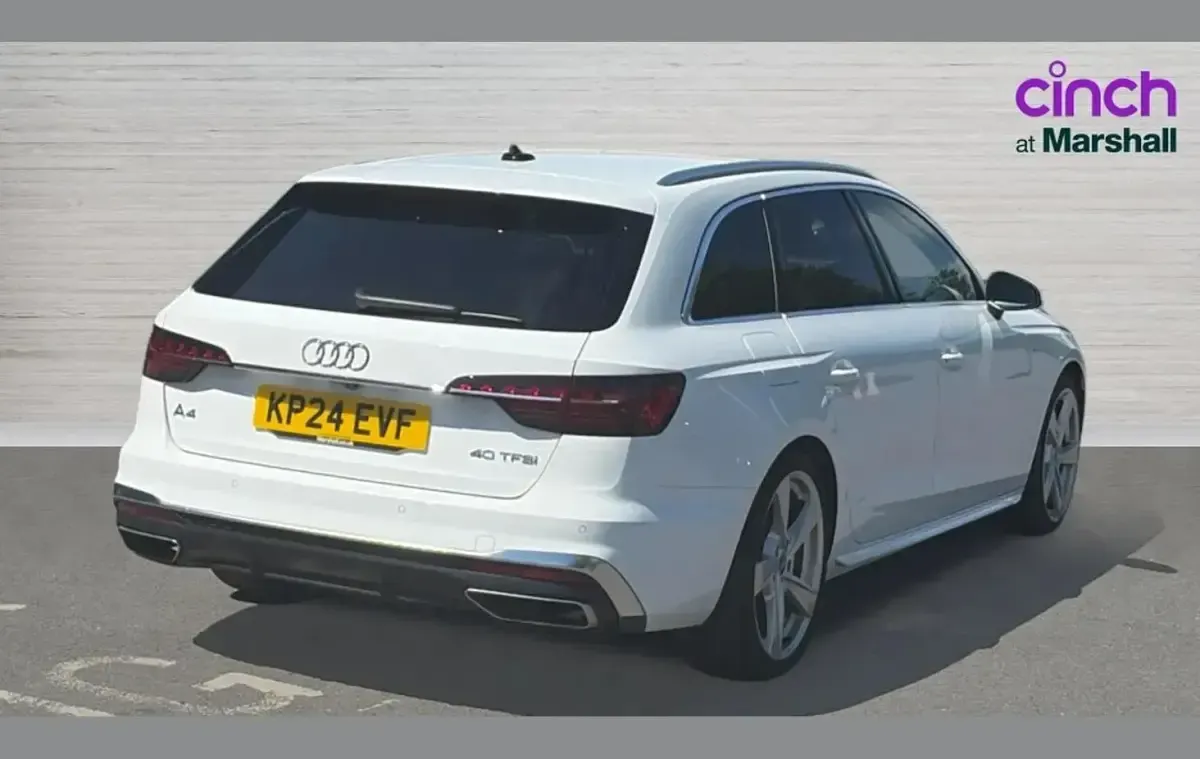 Used Audi A4 S-Line 204 HP (150 kW) 2024 White Estate