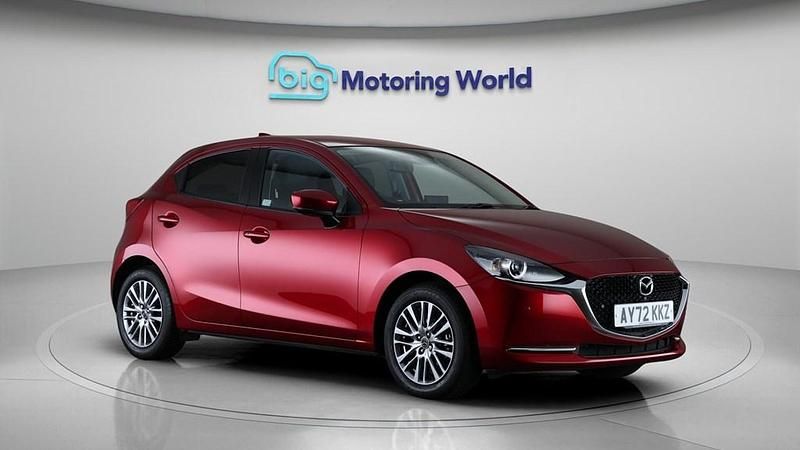 Usado Mazda 2 Inclusive 115 HP (84 kW) 2022 Vermelho Citadino