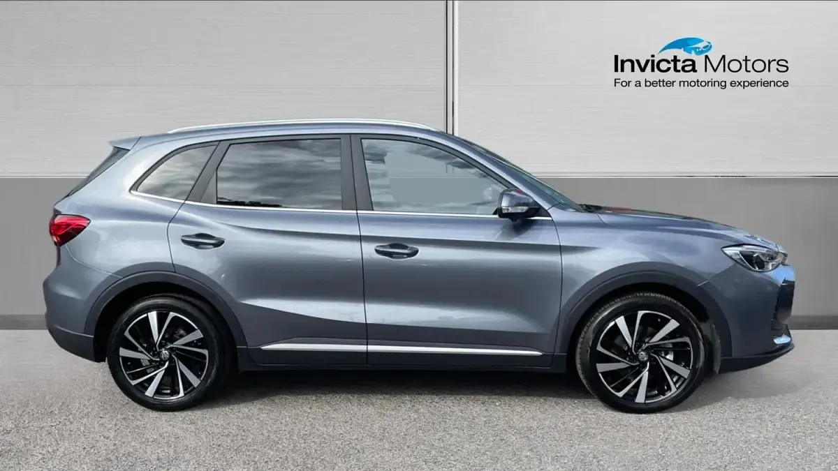 Używany MG ZS Trophy 196 KM (144 kW) 2025 Szary SUV