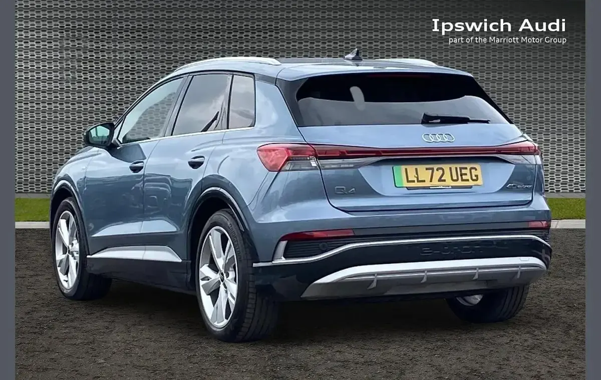 Used Audi Q4 e-tron S-Line 150 kW (204 HP) 2022 Blue SUV