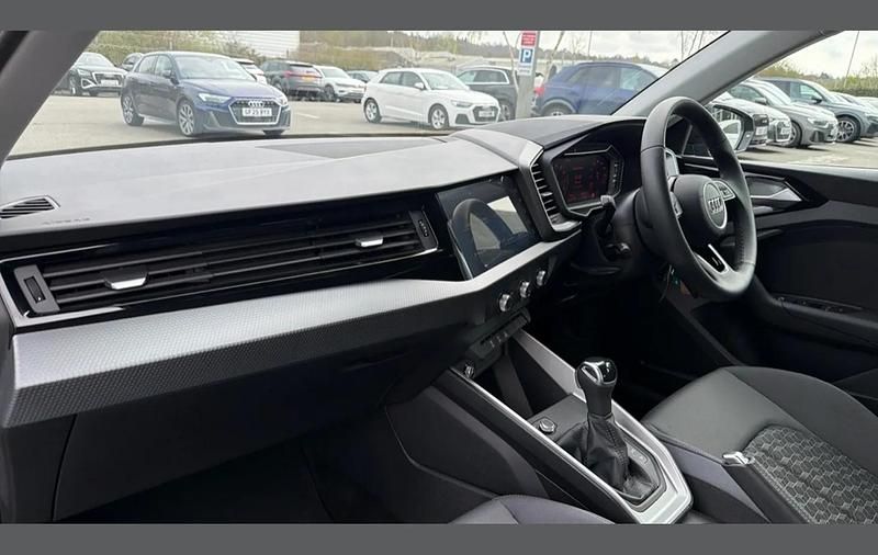 Used Audi A1 Sport 95 HP (69 kW) 2024 Black SUV