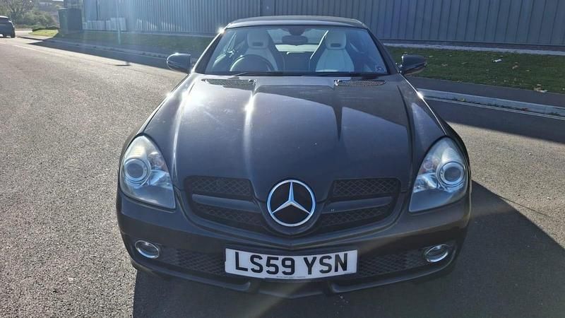 Used Mercedes SLK200 184 HP (135 kW) 2009 Black Cabriolet