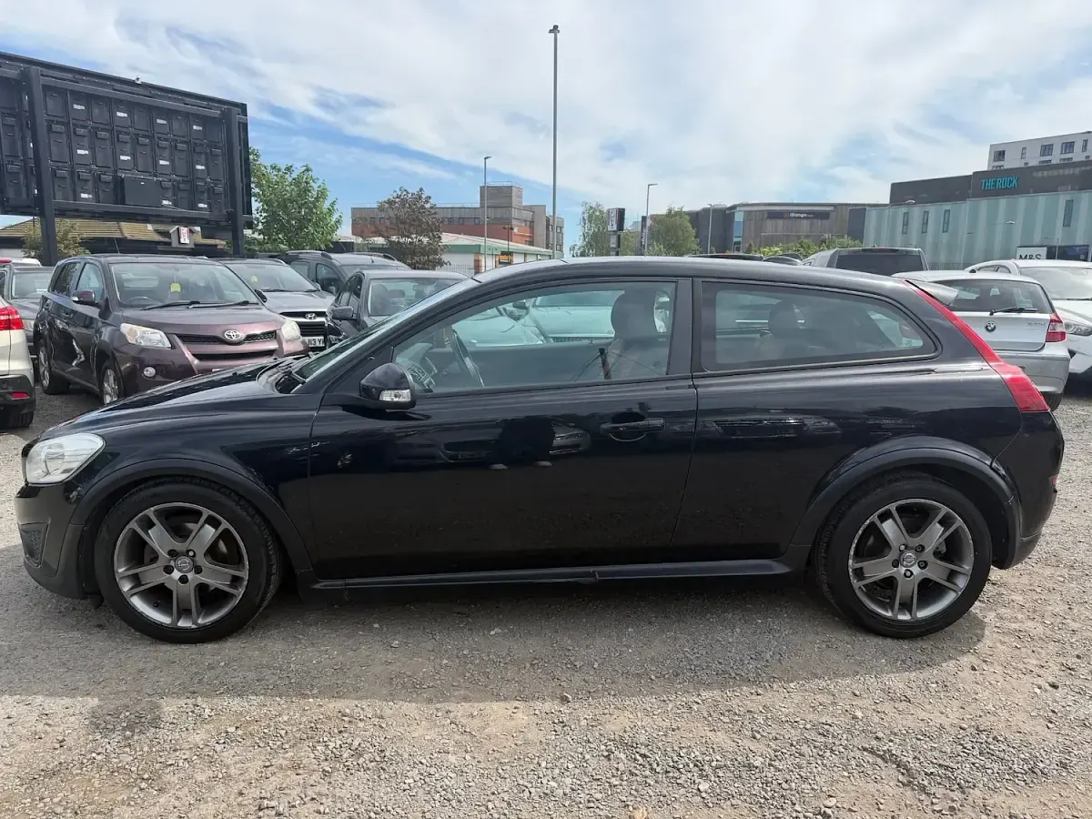 Used Volvo C30 SE 2010 Black Hatchback