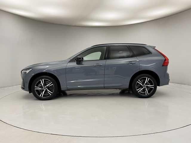 Usado Volvo XC60 R-Design 194 HP (142 kW) 2022 SUV
