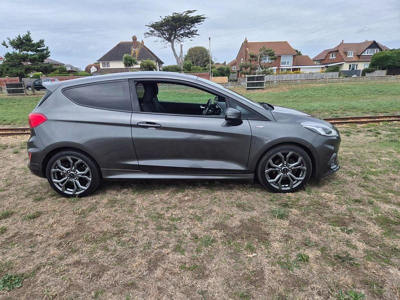 Magnetic grey metallic Used 2018 Ford Fiesta ST-Line Hatchback | £8,995 (Expensive) - Image 1/4