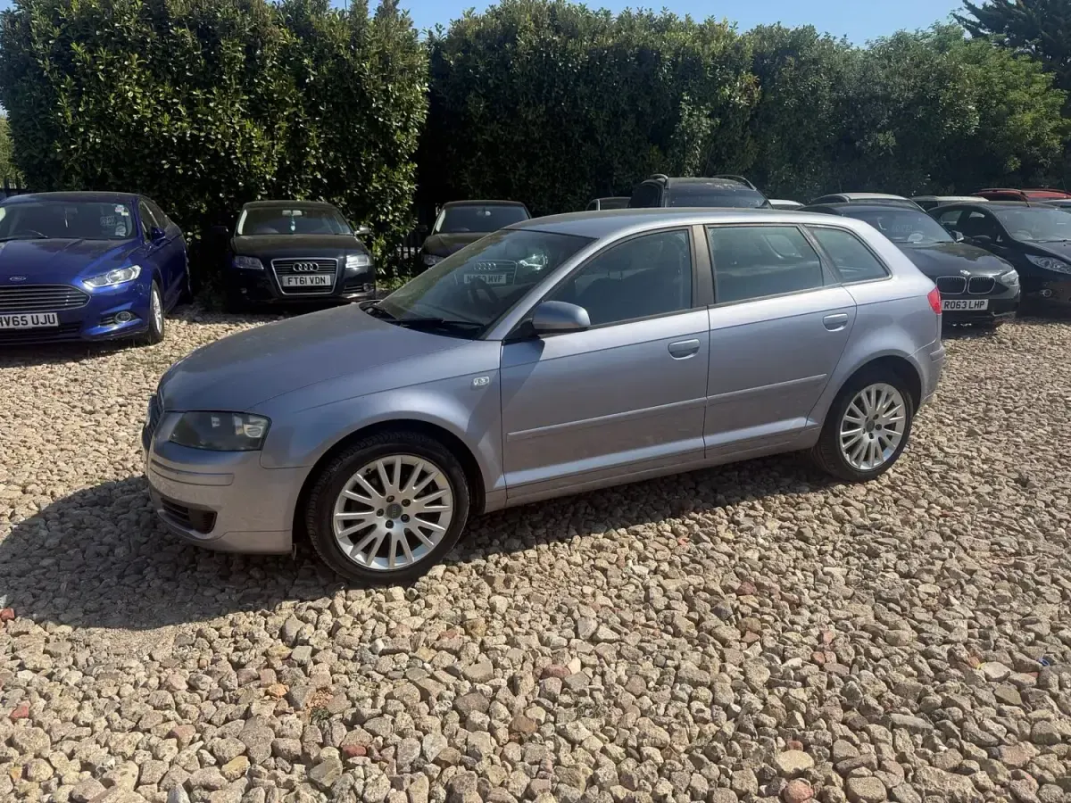 Używany Audi A3 Advanced 170 KM (125 kW) 2008 Srebrny Hatchback