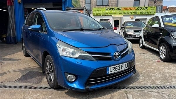 Blue Used 2013 Toyota Verso MPV | £7,950 (Fair price) - Image 1/1