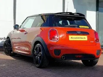 Usado Mini Cooper S Classic 192 CV (141 kW) 2019 Naranja Utilitario