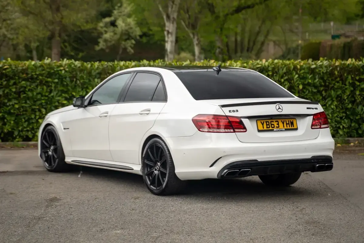 Used Mercedes E63 AMG 550 HP (404 kW) 2014 White Sedan