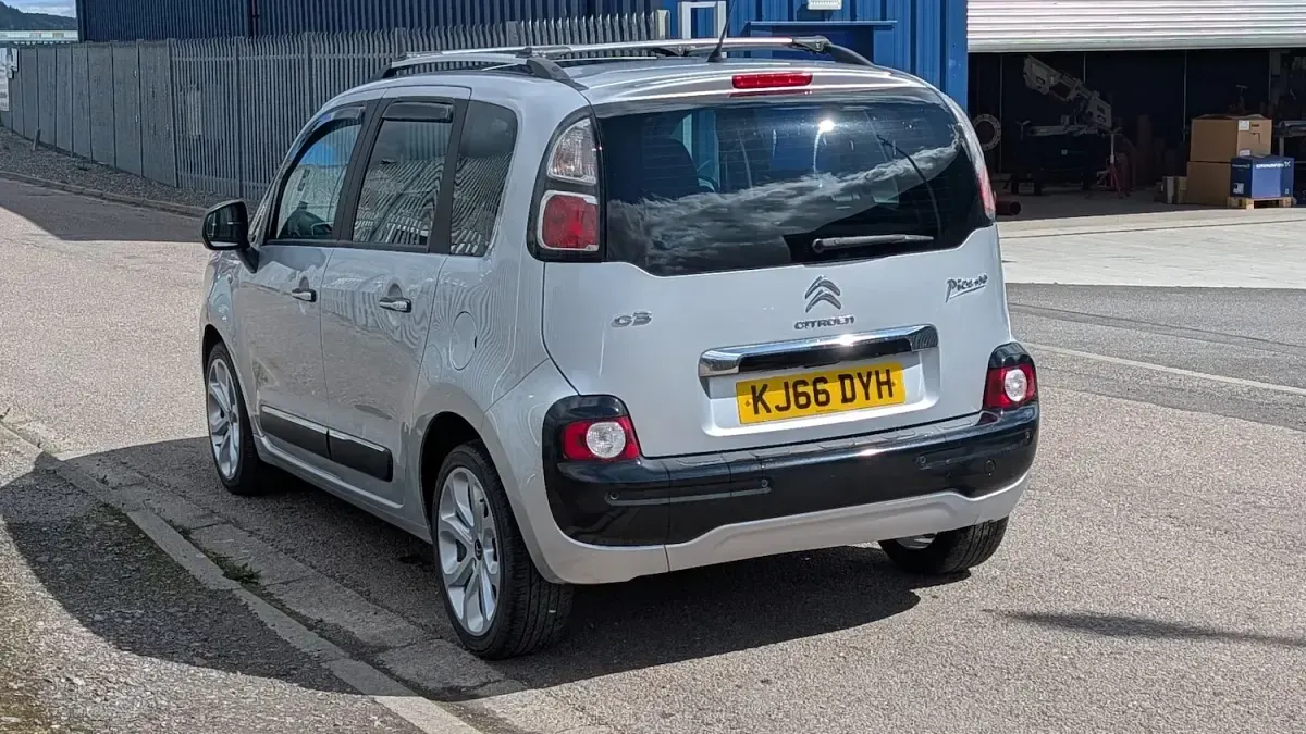 Used Citroën C3 Picasso Platinum 2017 Silver MPV