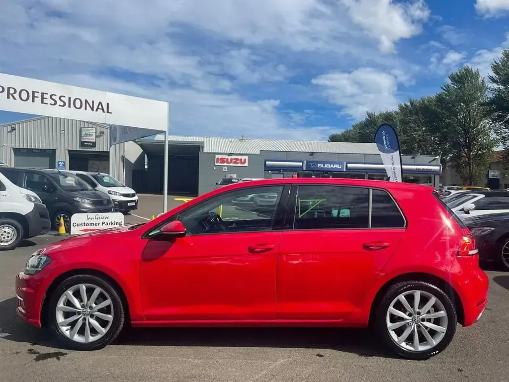 Used VW Golf VII GT 115 HP (84 kW) 2017 Red Hatchback