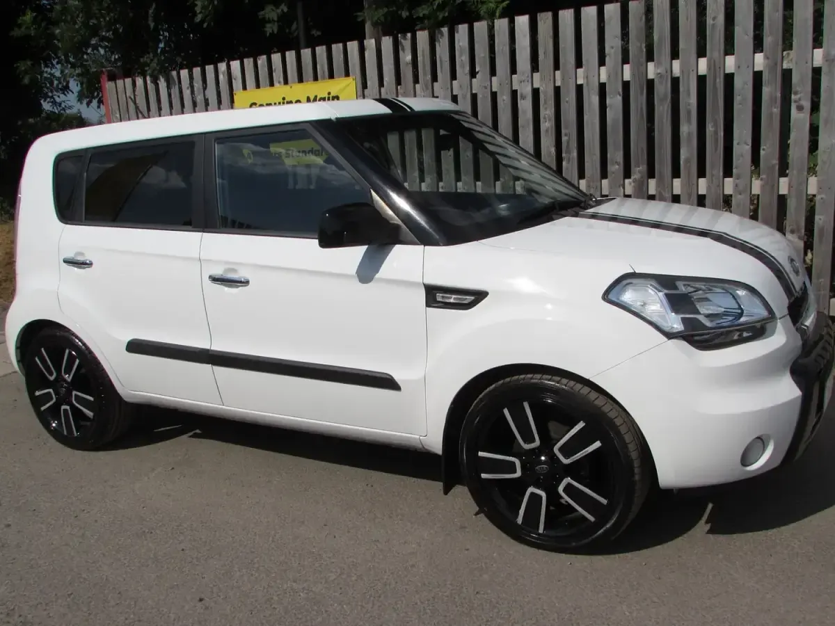Used Kia Soul 2011 White SUV