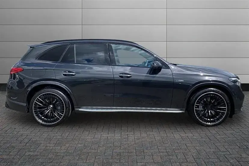 Used Mercedes GLC43 AMG Premium Plus 421 HP (309 kW) 2025 Graphite grey Estate