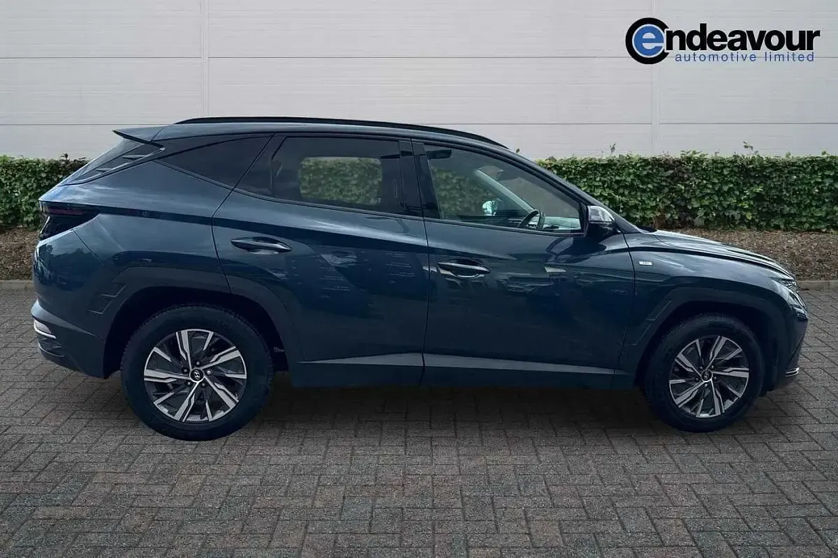 Used Hyundai Tucson SE 150 HP (110 kW) 2021 Blue SUV